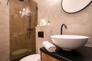 City Park Corner Loft Bold Design AC Comfort