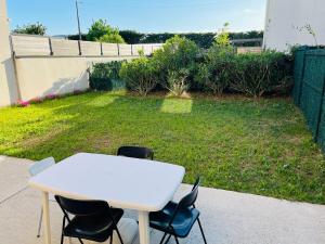 Appartements A l-oree de Valence -L-orchidee- Ile parc Girodet : photos des chambres