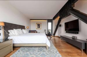 319-PH Luxury PH near Roma Condesa with Terraces
