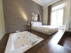 iRooms Central Station