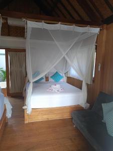 Bintang Tiga Bungalows Gili Air
