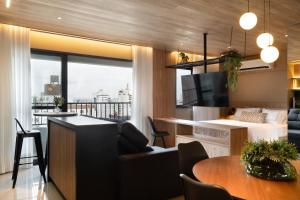 Studio Premium no Bueno, Próx MaterDei e VacaBrava