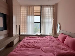 2 br apartment 20mins Center