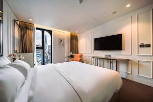 Phòng Deluxe Giường Đôi/2 Giường Đơn (Deluxe Double or Twin Room)