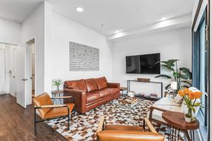 Chic Condo for 8 in Desirable Gulch Neighborhood