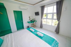 Ubu Villa Gito Gati - 4 Bedrooms Villa near Yogyakarta City Center