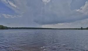 Hideaway - LakeHousespadock