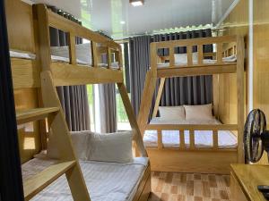 Khách sạn AQUARIUS GARDEN VÂN LONG NINH BÌNH