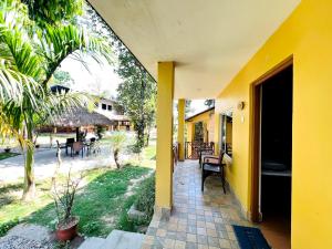 Chitwan Safari Resort