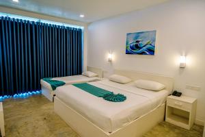 Somerset Mirissa Beach