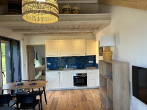 Appartements Villa Altitude 587 : photos des chambres
