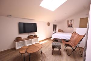 Appartements L-Echappee Boheme - WIFI - NETFLIX - PRIME - CLIM : photos des chambres