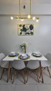 Hotel - Style Studio with balcony Davao City