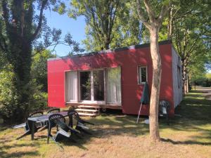 Campings Camping Onlycamp Le Petit Bocage : photos des chambres