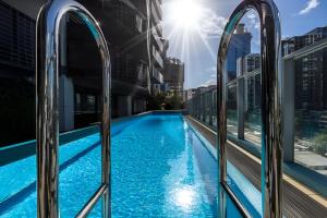 Heart of Southbank Stay Gym & Pool Close to City