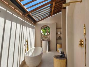 Manggis 5, Kuta Central, Lombok