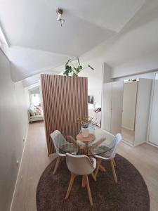 Kotoisa kattohuoneisto