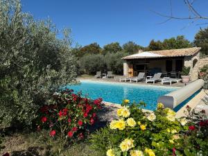 Maisons de vacances Maison de charme avec piscine a Gordes : photos des chambres