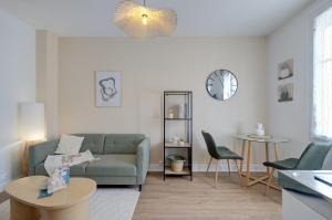 Appartements Central - 800 m Gare - Parking - Climatise : photos des chambres