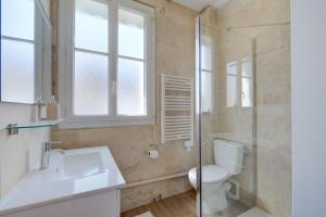 Appartements Central - 800 m Gare - Parking - Climatise : photos des chambres