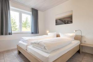 Rechte Haushaelfte ID 905