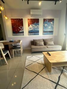 The Clio 2 IOI Resort City, Beside IOI City Mall, beside conezion, opposite hospital serdang , UPM and uniteen