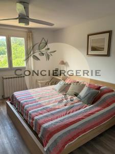 Maisons de vacances Villa avec piscine : photos des chambres