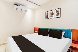 Hotel O Mahakal Temple Formerly Shivangam