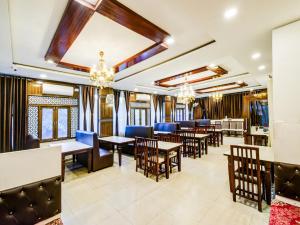 Super Townhouse Red Hills Lakdikapul Formerly Sitara Grand