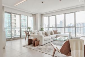 Prime Downtown 2BR Retreat