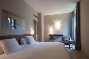 Hotels La Begude Saint-Pierre : photos des chambres