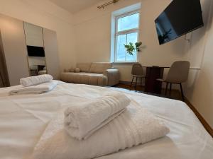 Vintage Rooms