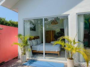 1BR Studio Villa Polly with Private Pool