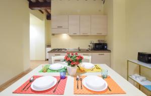 Nice Apartment In Tordibetto, Assisi