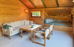 2 Bedroom Amazing Home In Præstø