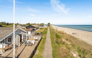 Beautiful Home In Otterup With Wifi