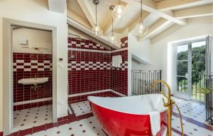 Nice Home In Mundanije