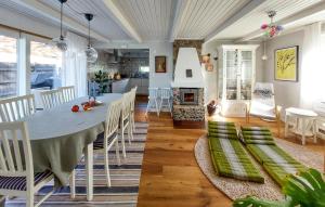 Amazing Home In Höganäs