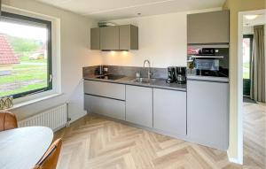 Awesome Home In Wezuperbrug