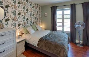 Maisons de vacances Gorgeous Home In Dognen With Wifi : photos des chambres