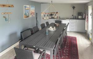 Cozy Home In Thyborøn With Wifi