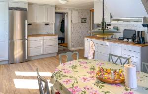 Beautiful Home In Gullringen