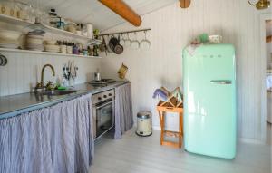 Beautiful Home In Anholt With Wifi