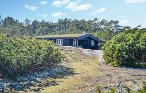 Beautiful Home In Anholt With Wifi