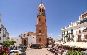 Lovely Home In Cómpeta - Málaga
