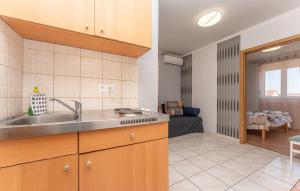 Stunning Apartment In Biograd Na Moru