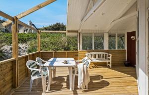 3 Bedroom Beautiful Home In Blokhus