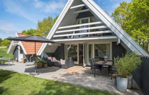 Lovely Home In Asperup