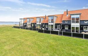 3 Bedroom Cozy Home In Juelsminde