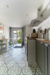 Residence Germot - Maison et Appartements design proche Thermes : photos des chambres